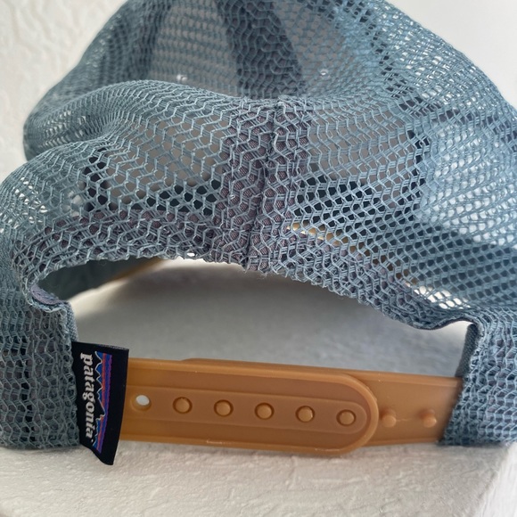 Patagonia “Live Simply Winding” Trucker Rare Hat - Picture 3 of 4